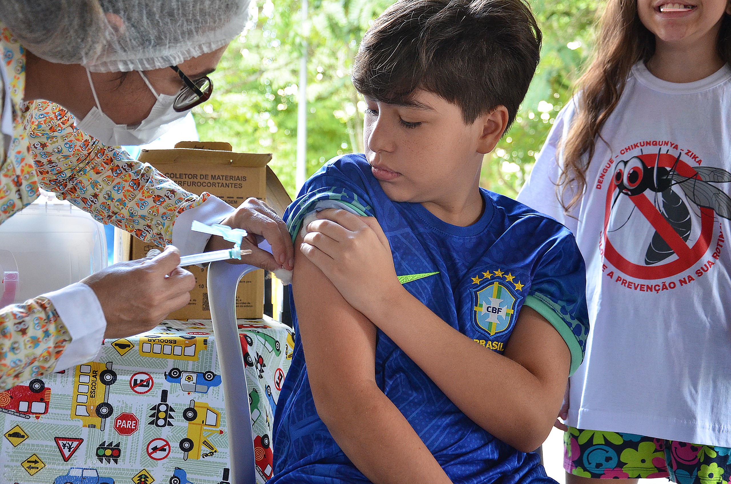 Campina Grande é a cidade que mais vacina no primeiro dia D de 2024 na Paraíba
